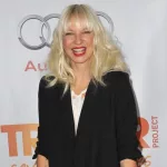 Sia and David Guetta reunite for ‘Beautiful People’