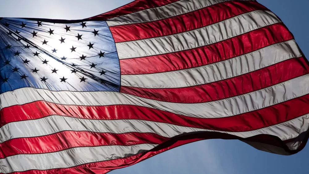 us_flag_backlit-jpg-3