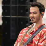 Stream Kevin Jonas’ first solo single, ‘Changing’