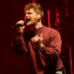 Alex Warren sets 2026 North American arena tour dates