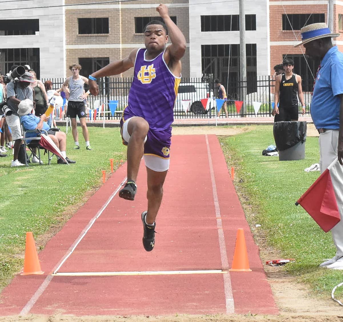 fling-track-2023-8