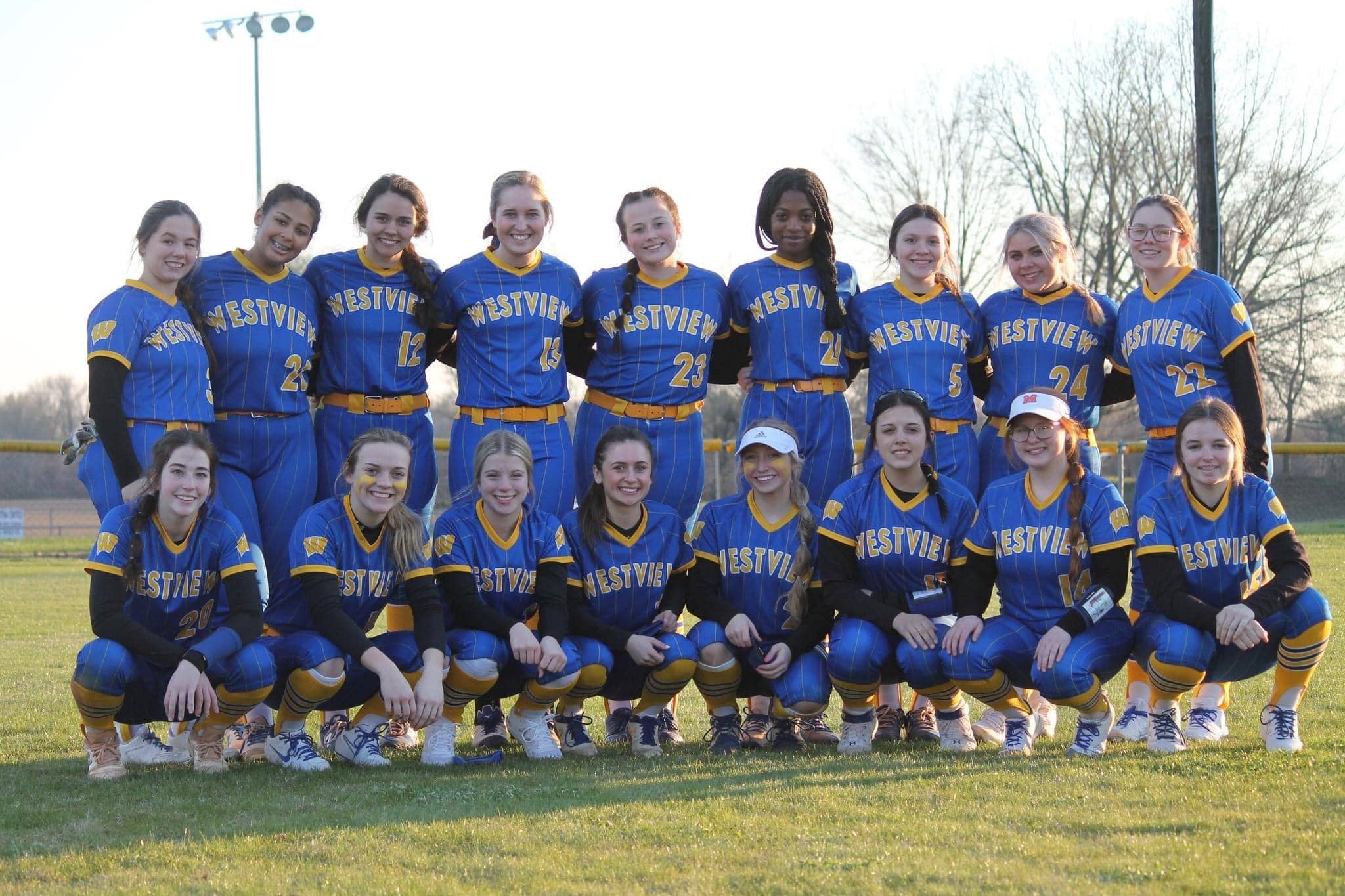 westview-softball-team