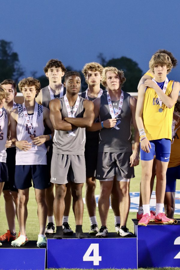 usj-boys-4x400