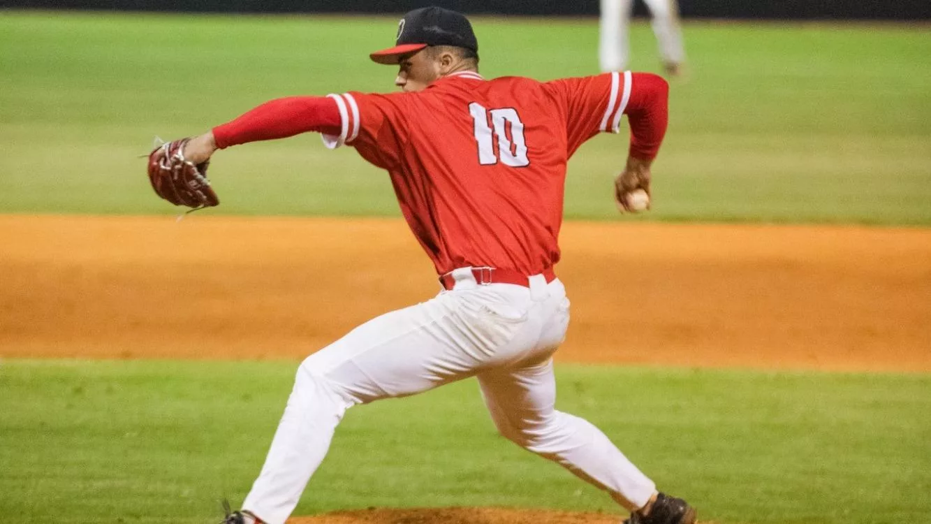 uu_baseball_-27_ycah6