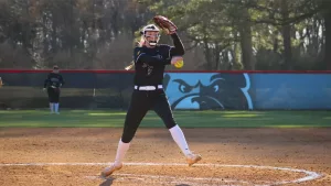uu-softball032325
