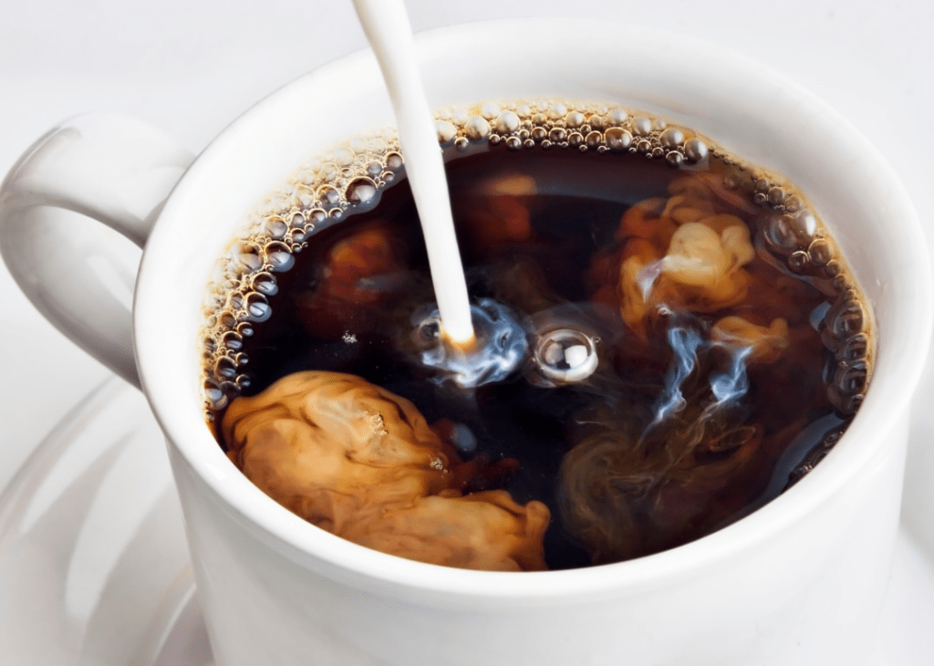 cxlh3cltq4hrmon3srzsaxjhbi820256