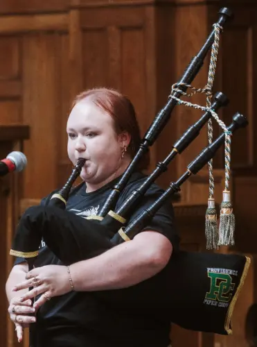 7iand2ftsrbg5jfnry7oeojmiy