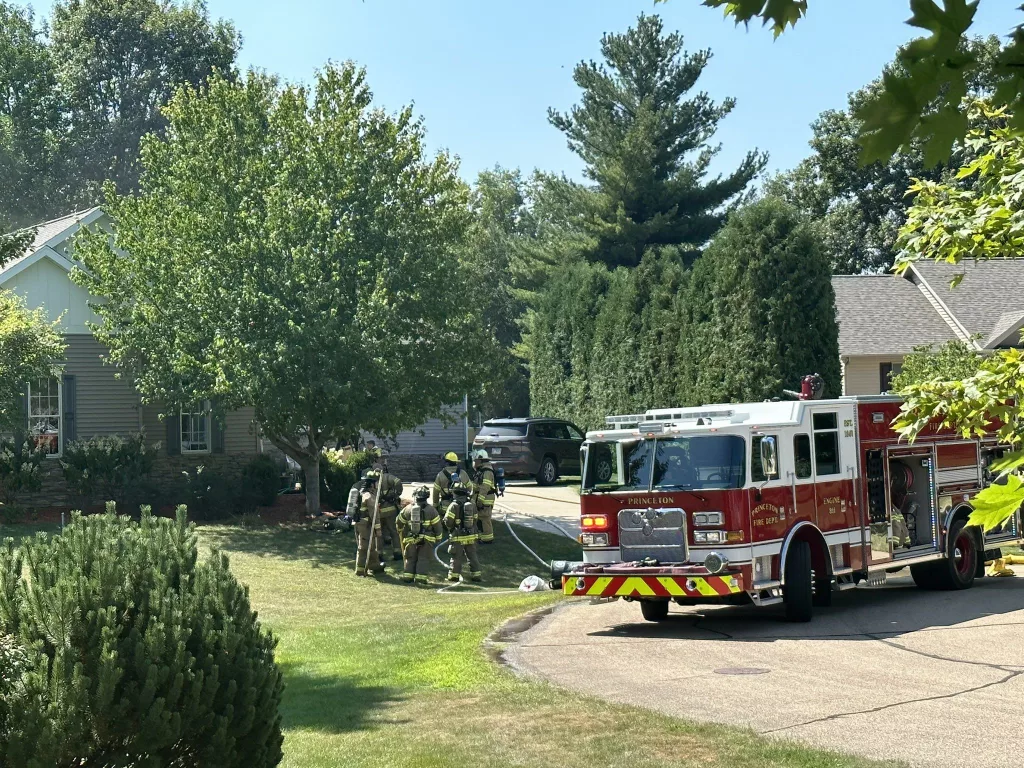 cfcxpj3cnrh3xi52wr5j42smii408199