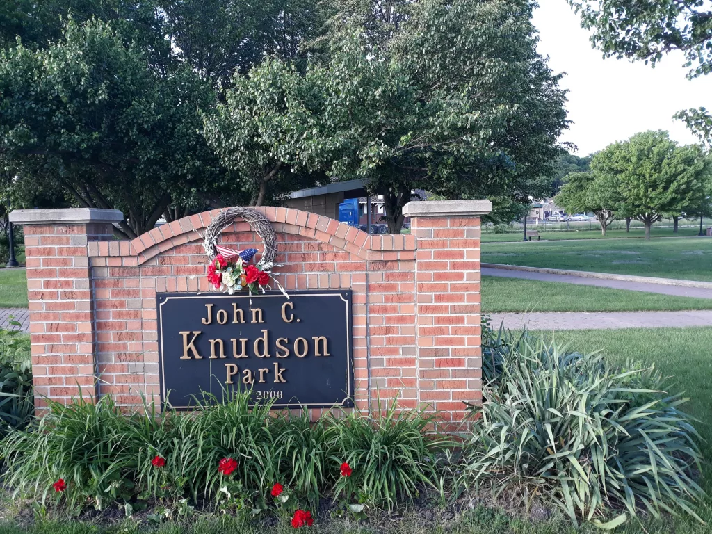 x7tcx2bvcnddrb5r5bh7kzrg7m-3