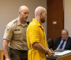 jq3uguwj25eyvarrswzeulybiq-4