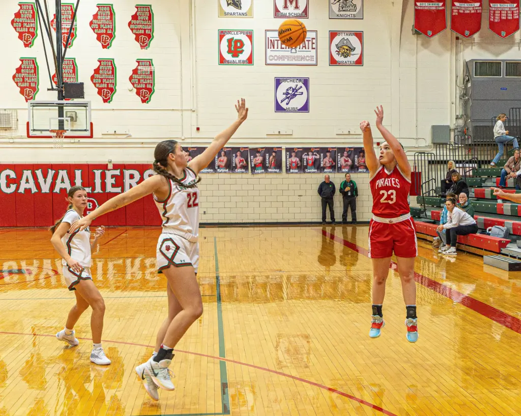 qmvlege2fjg7pflpjbxamio5ja