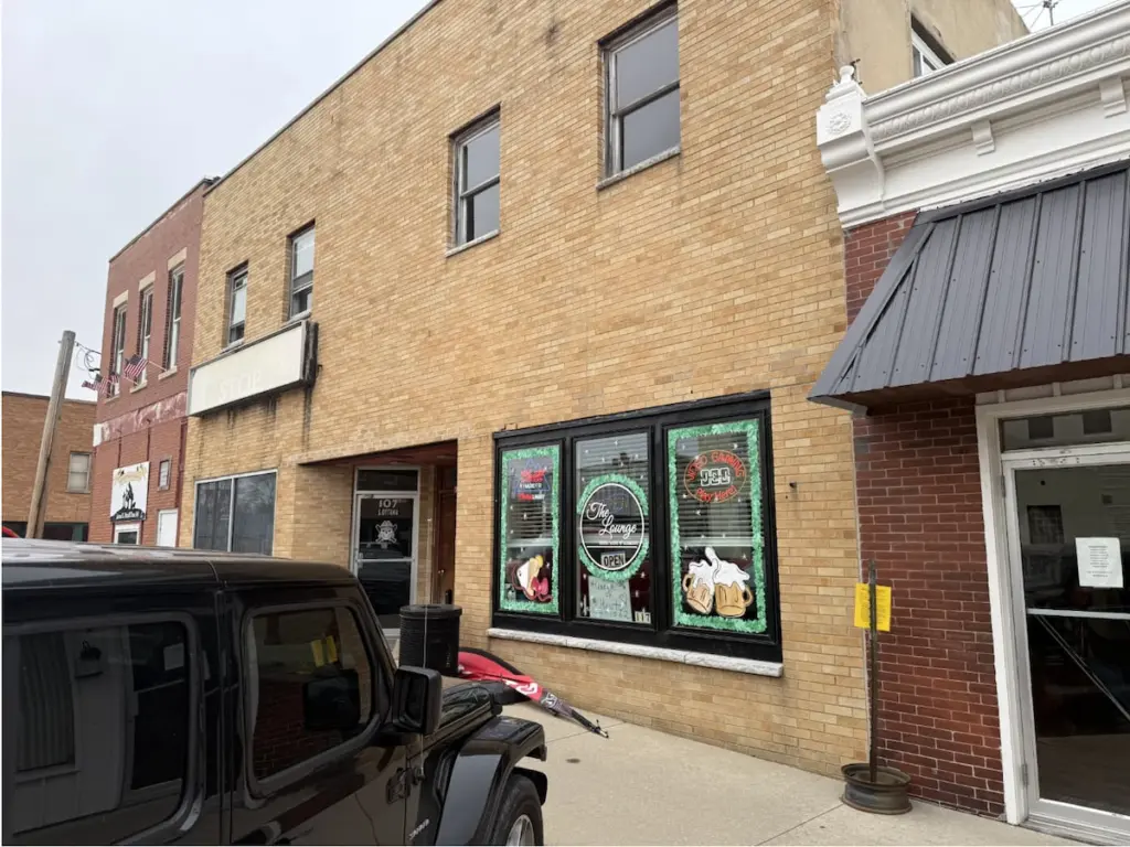 The Lounge is getting another massive turnout for its Queen of Hearts game of chance drawing.After a drawing last November that saw a total pot of $1.7 million, the Earlville bar is seeing a growing total for its drawing at 8 p.m. this Saturday, Feb 28.The current total as of Wednesday, Feb. 25, is $471,062.Anybody is eligible to participate and buy-in until 7:30 p.m. on Saturday, Feb 28, a half hour before the drawing.Sandra Kozlowski and Jeff Theurer of The Lounge said the winner will receive 60% of the pot, just like in the November drawing.The Lounge is located at 117 S. Ottawa St.For more information, call 815-481-3656 or email jsthelounge@gmail.com.