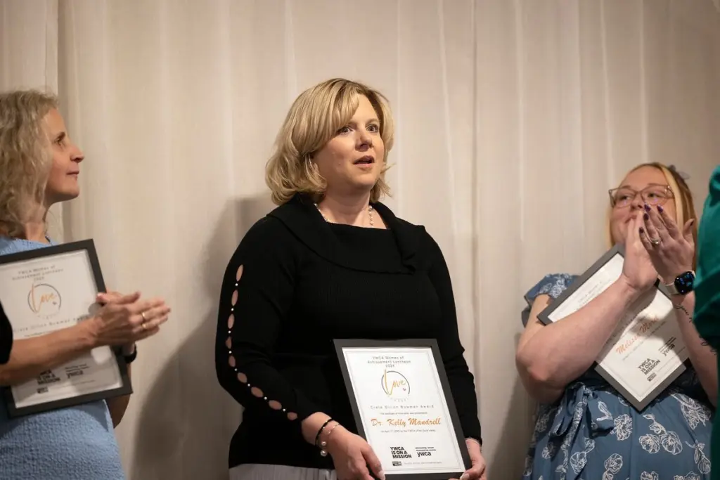 qezfeysshra6dg37zq7xlpoz4m365400