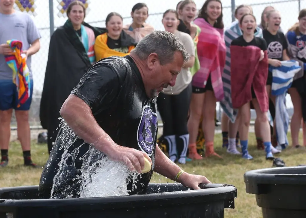 The 2026 Law Enforcement Torch Run Polar Plunge for Special Olympics will be Thursday, March 19 at Serena Middle School.Proceeds will support Special Olympics Illinois athletes across the state, helping to provide them with life-changing programming. This includes year-round training and competition, as well as leadership, personal development, and health education opportunities.To register or donate, visit the event’s website here. For questions, contact Katie Risley at krisley@soill.org or 309-533-3725.