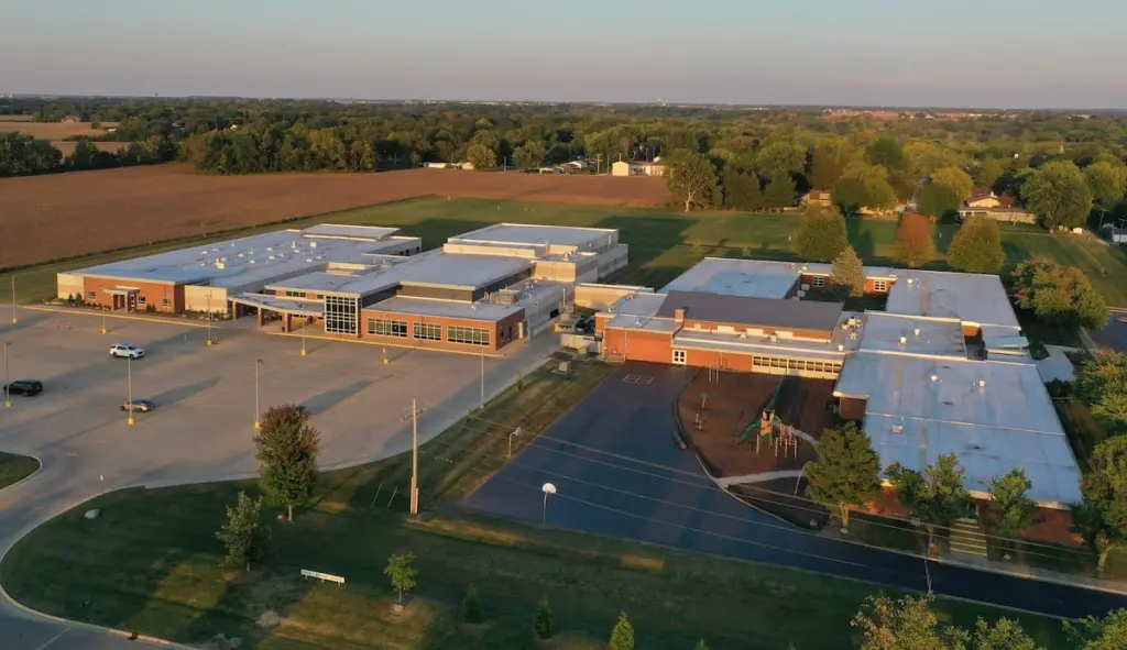 Spring Valley JFK is currently scheduling preschool screenings for any child who will be 3 years old by Sept. 1, 2026. Any family with a child attending preschool at JFK for the 2026-27 school year must arrange a screening, even if the child was previously screened but didn’t get into the class. Call the office at 815-664-4601 to schedule an appointment as soon as possible. Screening dates are May 1, May 8, and July 19.Additionally, JFK’s Kindergarten class pre-registration and round-up will be on April 15.Any family with a child aged 5 by Sept. 1, 2026, and living in the Spring Valley School District is asked to contact the JFK office to be added to the registration list. Callers will then be sent information about the April 15 round-up.