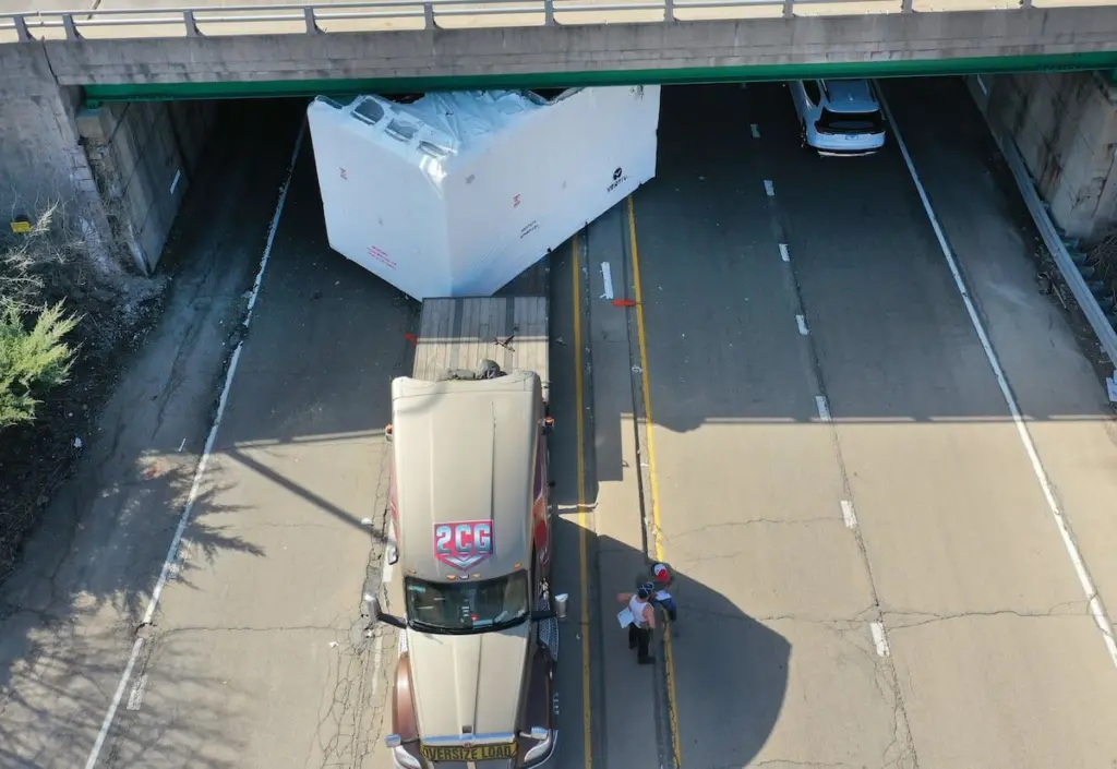 An accident involving a tractor-trailer has shut down all lanes on Route 251 at the U.S. 6 overpass in Peru.First responders were dispatched to the scene about 10 a.m. Monday. Preliminary information still is being gathered, but from an obstructed vantage point, it appeared as if the semi struck the overpass and spilled some cargo onto the roadway.This is a developing story and will be updated.