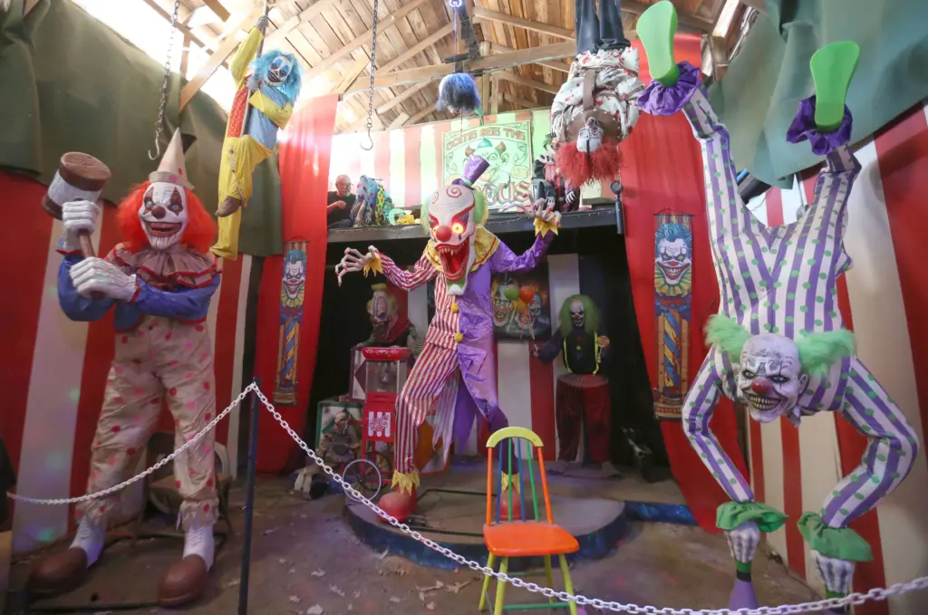 vq3vyem5jjaxnlmwpqp4xpnt3y-2