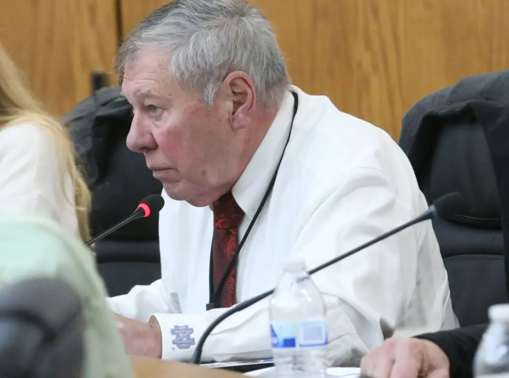 ffnlmtmxvzf6fhwj7kqlnxbggi