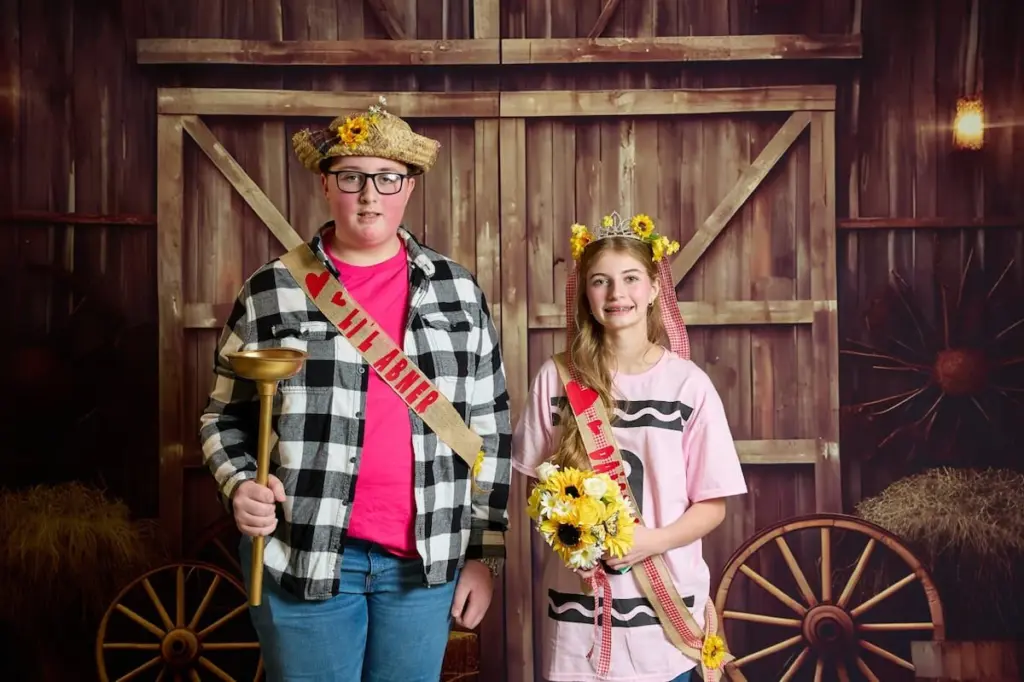 Hall High School held its annual Sadie Hawkins Dance on Saturday, Feb. 14.