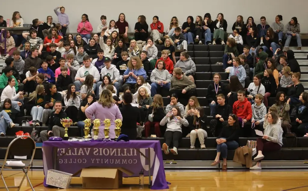 207 participants from local junior high and high schools, the IVCC student body and members of the IVCC community created 78 cars that were judged and raced in the gymnasium at the main Oglesby campus.