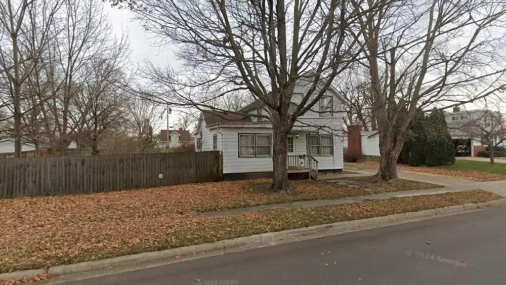 The single-family house located at 215 North Randolph Street in Princeton was sold on Feb. 19. The purchase price was $141,000.