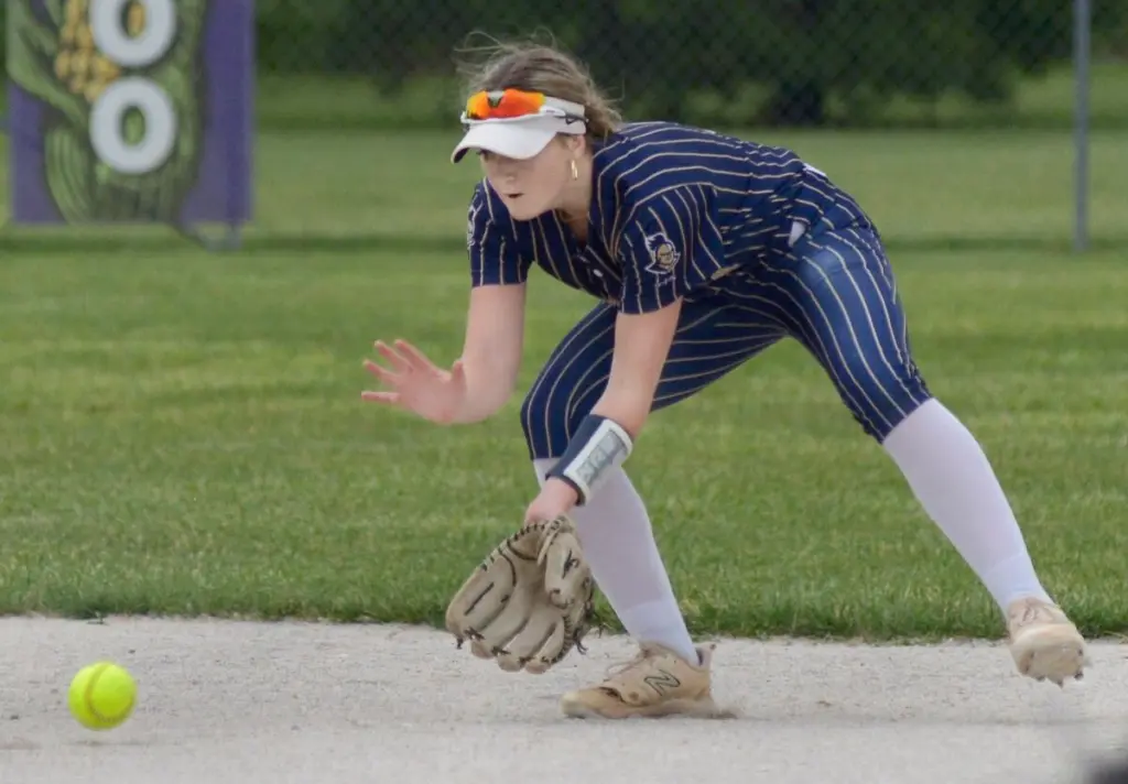 The Marquette softball team will be young but returns a number of players with experience that will be looking to build off a 26-win, Class 1A regional championship season a year ago.