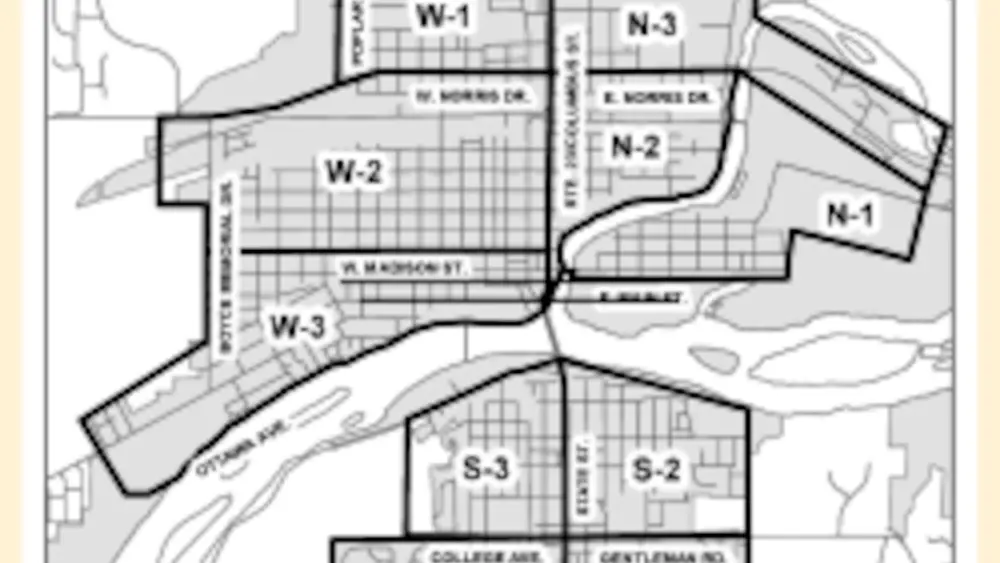 Ottawa will resume its leaf vacuum program beginning Wednesday, April 1.