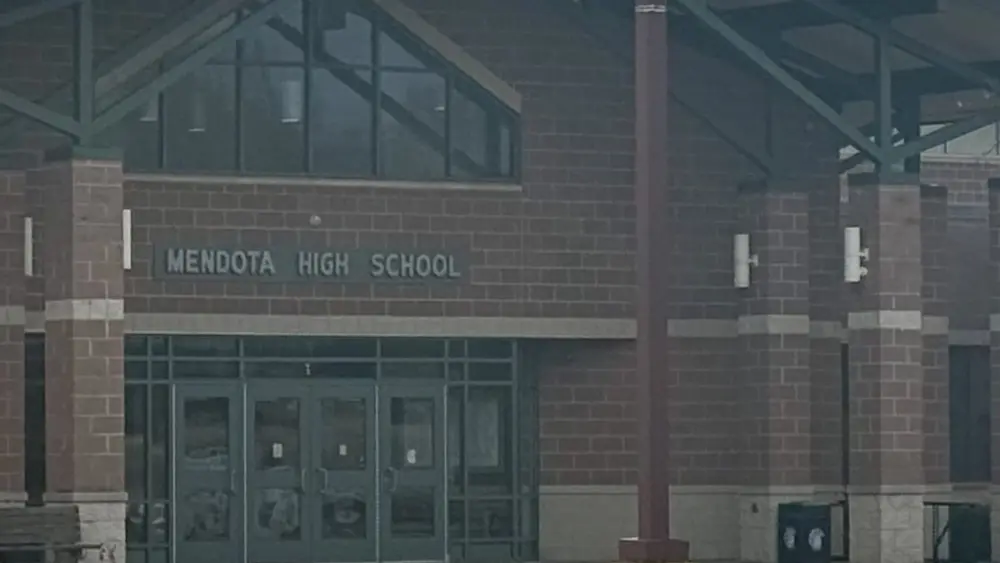 Mendota High School will host a free presentation on protecting children from online dangers on Tuesday, March 24, from 6:30 to 8 p.m. in the auditorium.