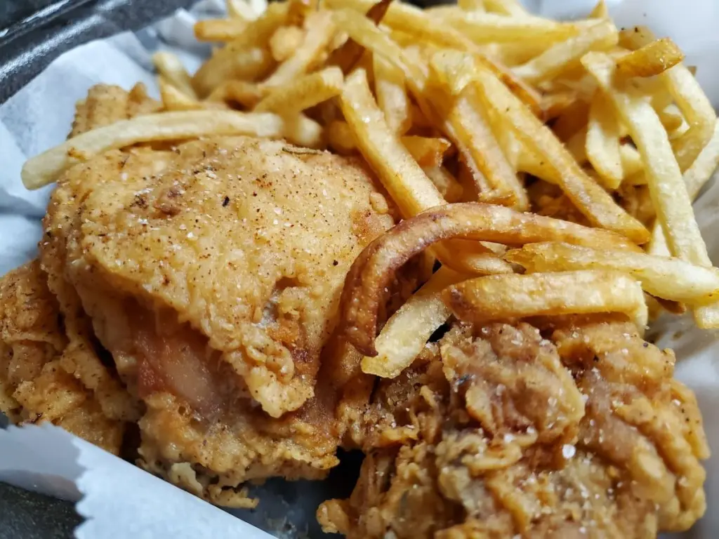 Dinner includes chicken (light, dark or tenders), potato, salad and dessert. Dine-in or carryout options are available.