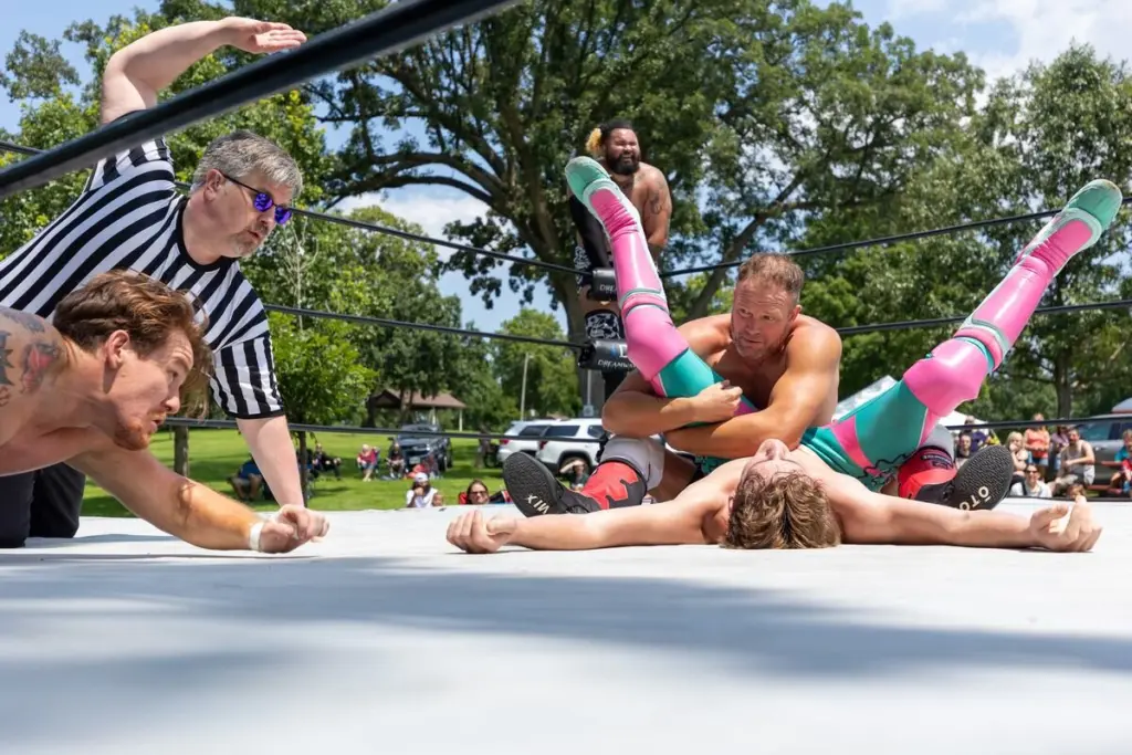 Shaw Local Radio's Day Jones interviews Christian Rose, who will be putting his job on the line in a bout for the Dreamwave Alternative Championship this Saturday at Dreamwave Wrestling's "Anniversary XI" event at the Kay Cee Club in La Salle.