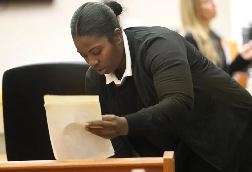 The first COVID-19 fraudster sentenced in La Salle County thought her five-year prison term was excessive, but Ebony Green is dropping her post-trial motions.