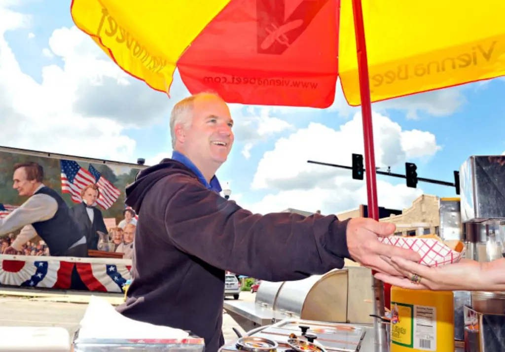 Aussem Dogs will be back this year, but the hot dog stand will have a reduced schedule.