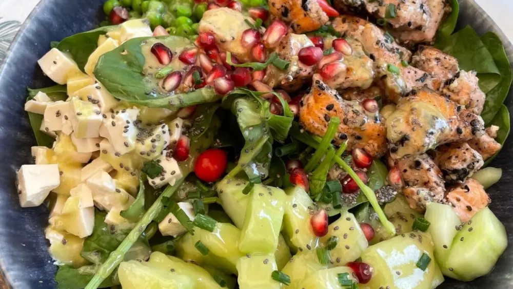 The University of Illinois Extension will partner with La Salle County Home and Community Education to hold a Summertime Salads Made Simple program from 1 to 2 p.m. Tuesday, April 28, at Seneca Lutheran Church, 300 E. Union St., Seneca.