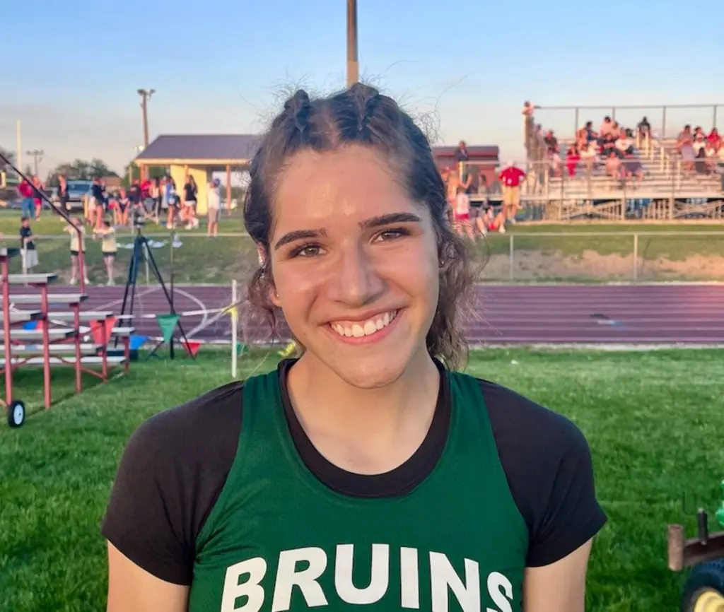 St. Bede senior standout Lily Bosnich broke three meet records at Hall’s Rollie Morris Invite on Saturday. BV's Elise House, Mendota's Sabastian Carlos and LaMoille's Olivea Glaspar have also broken school records this season.