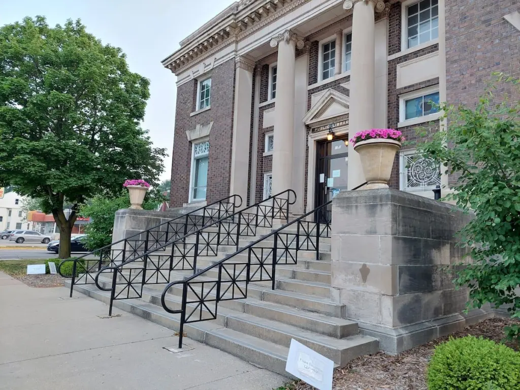 The Streator Public Library is hosting a full slate of summer programs this week, from scavenger hunts and building challenges to art classes and movie nights.