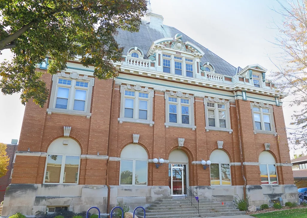 44d4s6hv2zhjjmco2ja4bsyzri-8