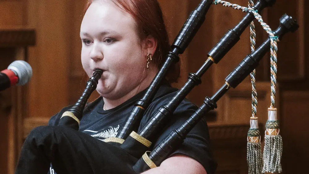 7iand2ftsrbg5jfnry7oeojmiy