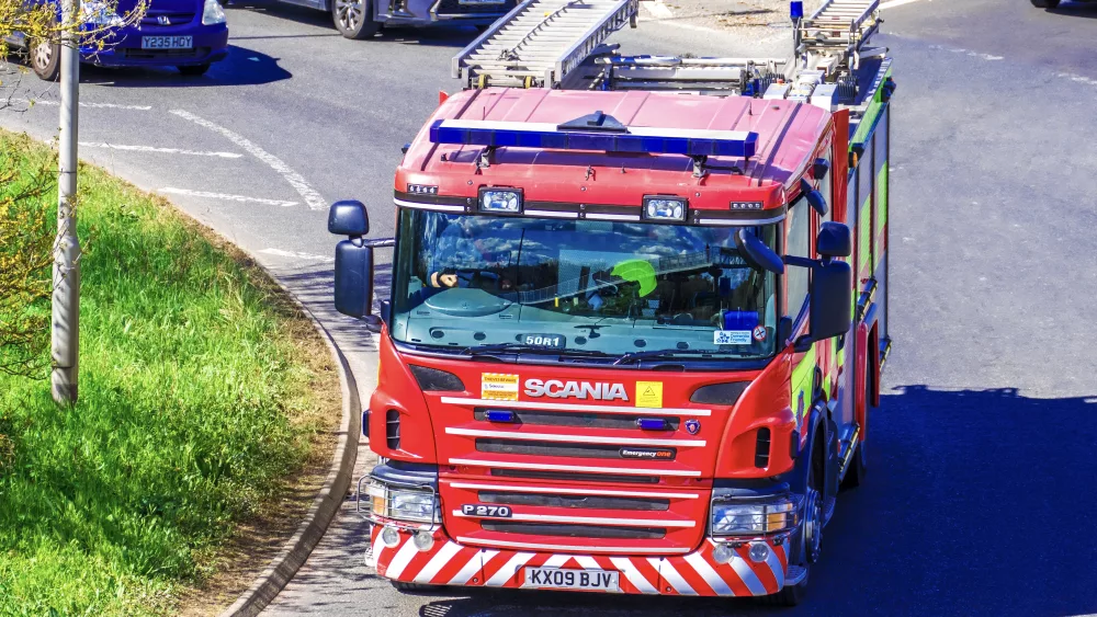 kx09bjv-scania-fire-truck
