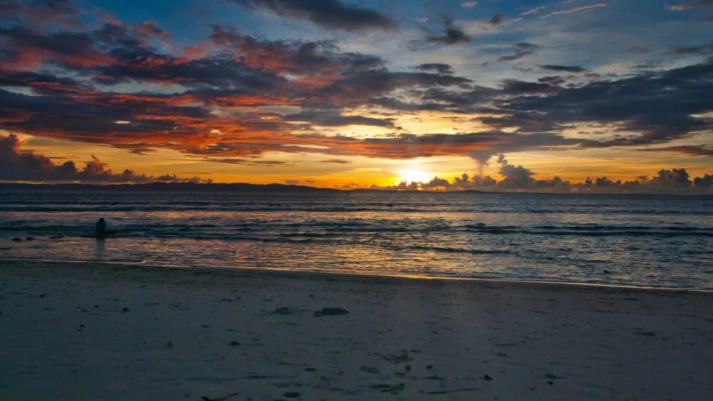 sunset-at-lakshmanpur-beach