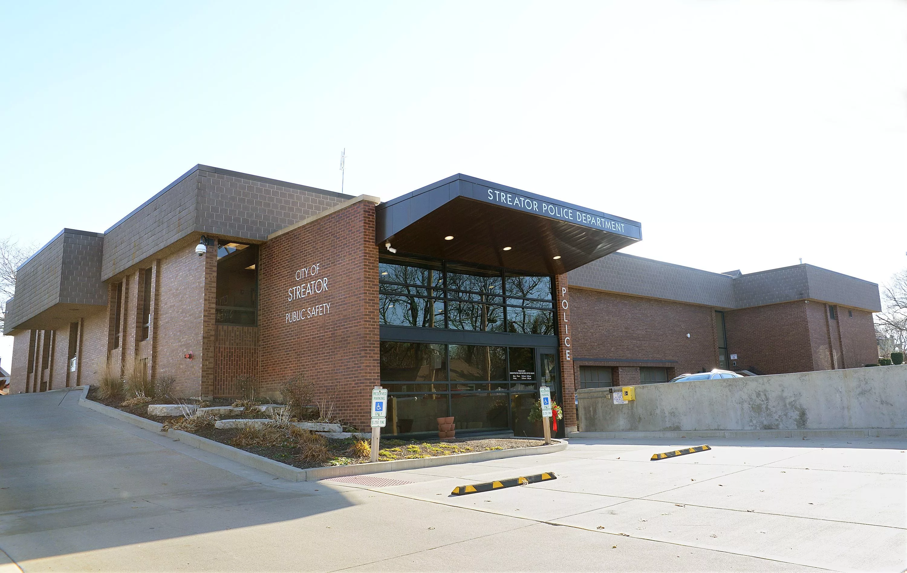 uhvgoq3o2vbafbkkm7hew535au651319