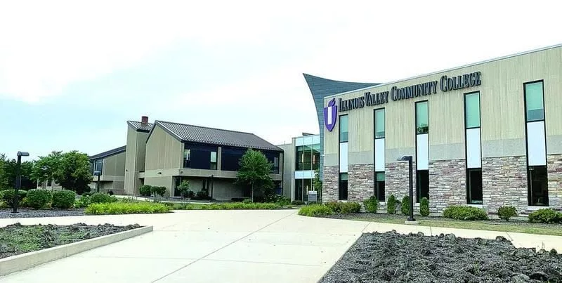 kd6iotb6u57hhug7pijyv643wm