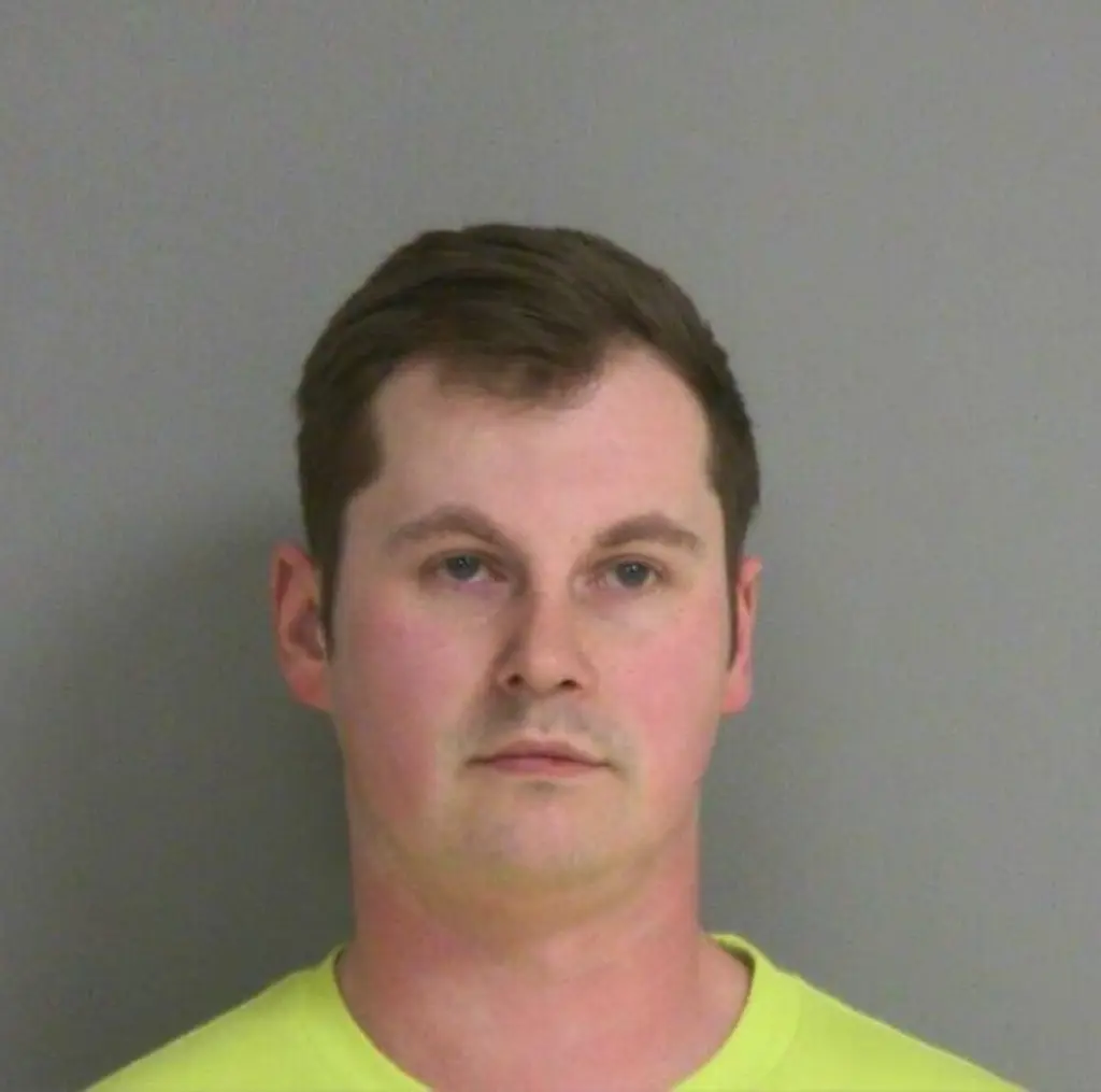 fmoy56fk35cavajq4i6y2yxqhe37469