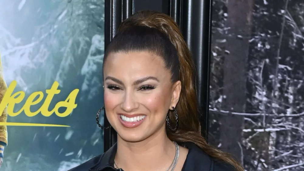 shutterstock_2278966493756608