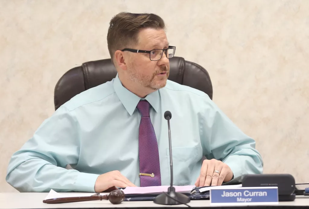 ujqqk3q3ajf57pfjxxfktwpj7u645206