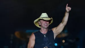 Kenny Chesney performs onstage at the Runaway Country Music Fest at Osceola Heritage Park on March 19^ 2016 in Kissimmee^ Florida.