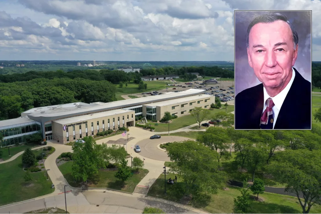 v44rrlusnrf55cybj4ycyeocca