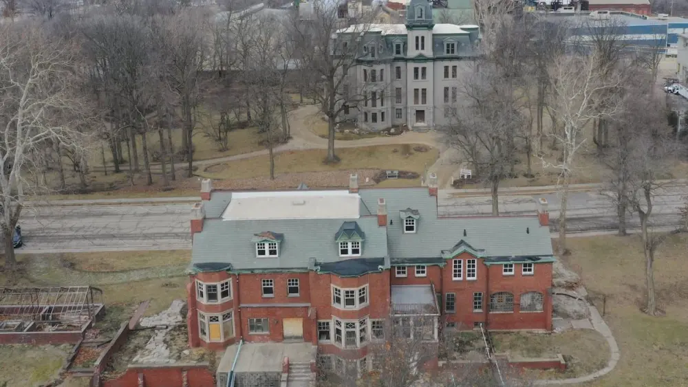 d5iv56qdivanhil6xcoayuj6wm733842