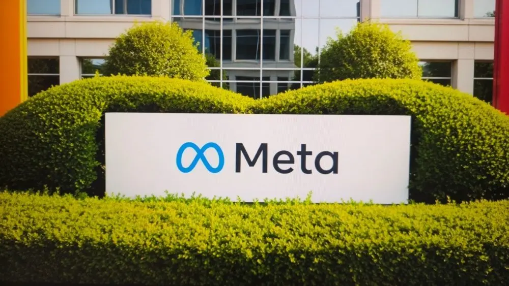 Meta company sign in front of the headquarters building in menlo park^ california^ usa^ in may 2023 - New York City^ 17 October 2025