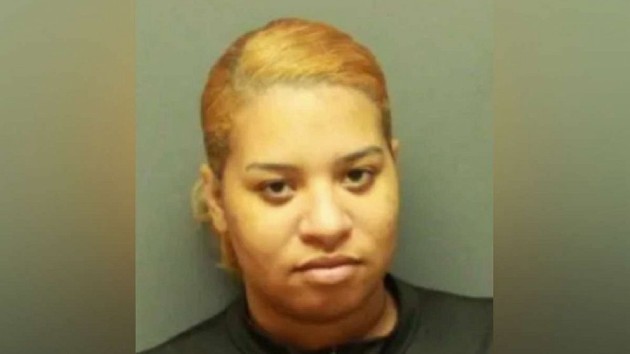 newport-shooter-mom-ho-mo-20230413_1681414522189_hpembed_3_7x5_992646788