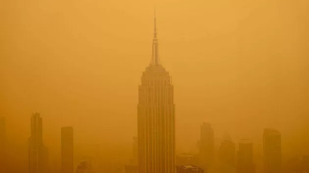 smoke-5-gty-er-230607_1686172824095_hpmain_16x9_160028129175468